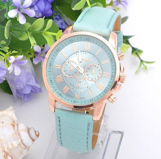 Horloges met leren band en trendy quartz uurwerk