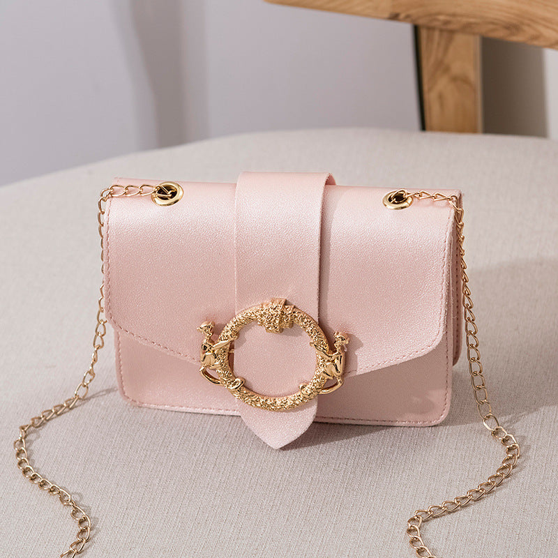 Crossbody met Ketting