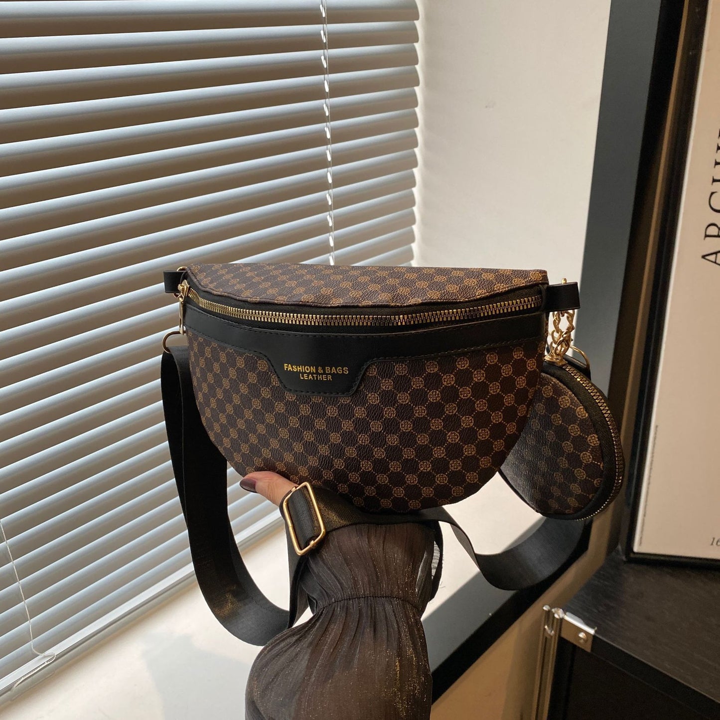 Crossbody tas met uniek design