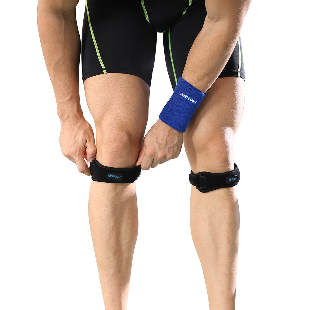 Verstelbare kniebeschermer met gerichte druk op de patella