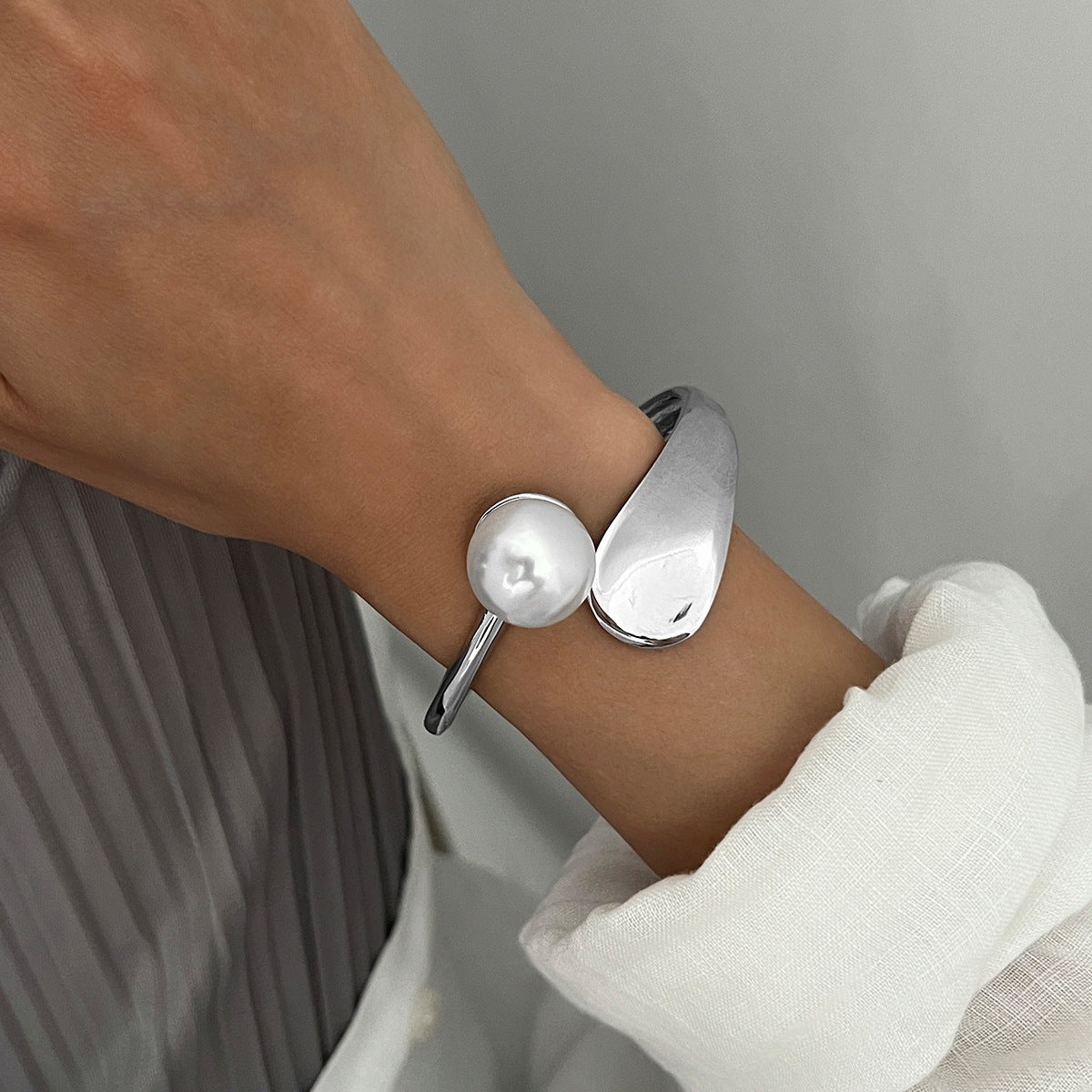 Trendy parelarmband voor dames