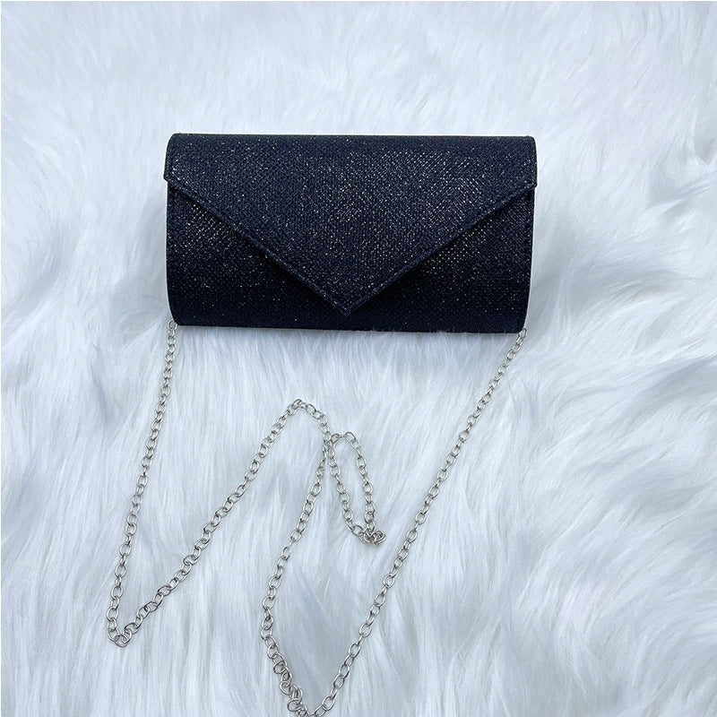 Stijlvolle Avondtas van Glanzend Materiaal – Clutch
