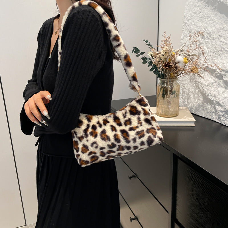 Trendy draagtas met uniek ontwerp