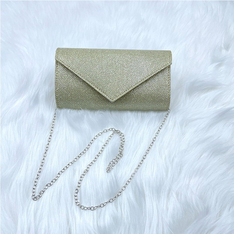 Stijlvolle Avondtas van Glanzend Materiaal – Clutch