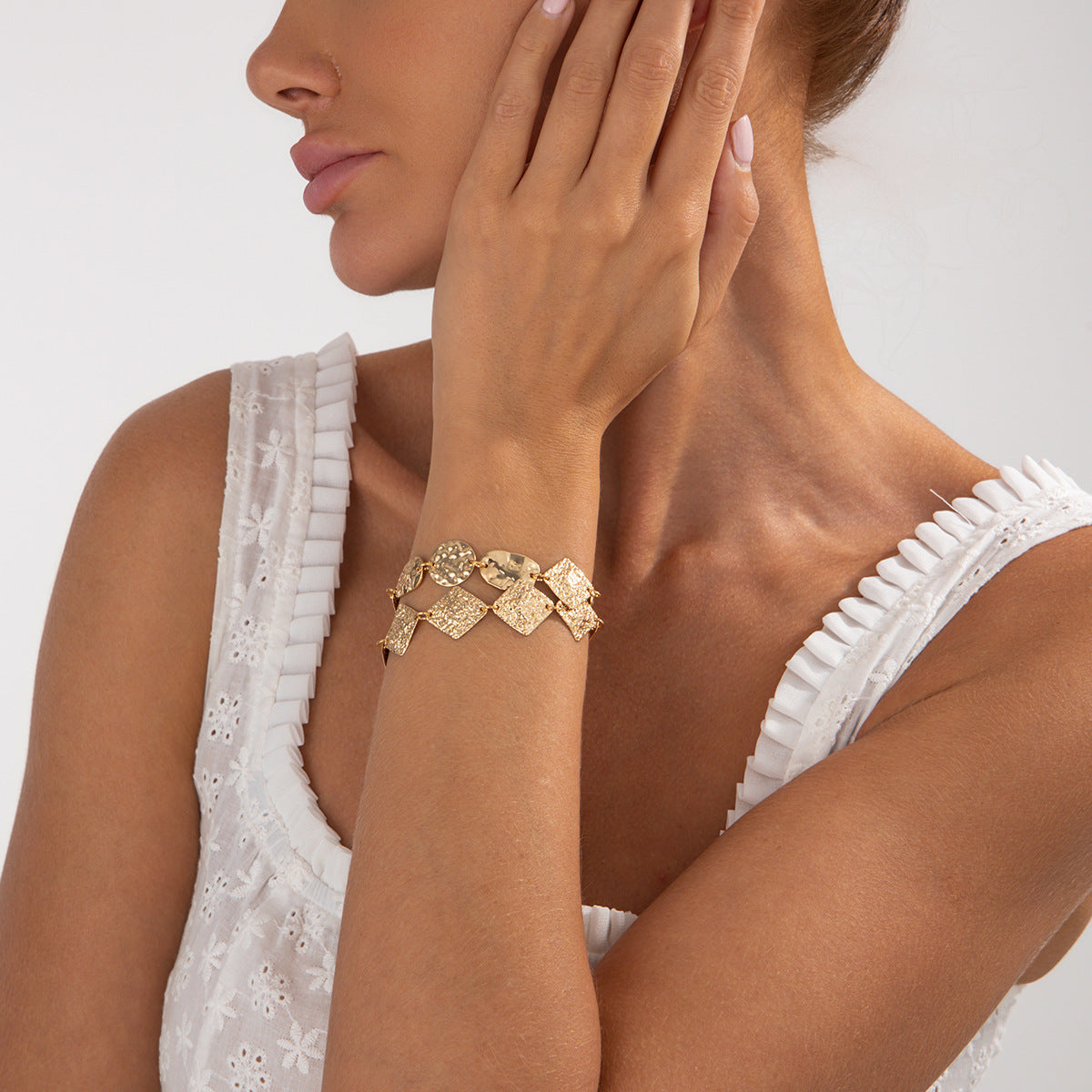 Trendy armband in punkstijl