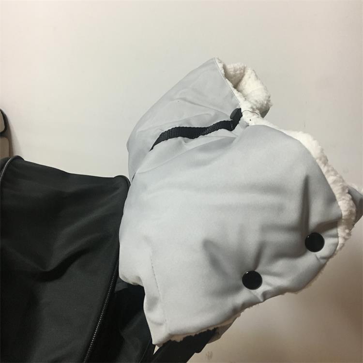 Warme kinderwagenhandschoenen