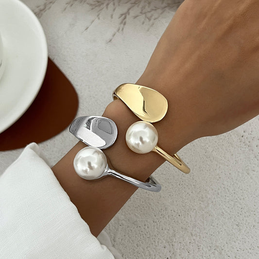 Trendy parelarmband voor dames