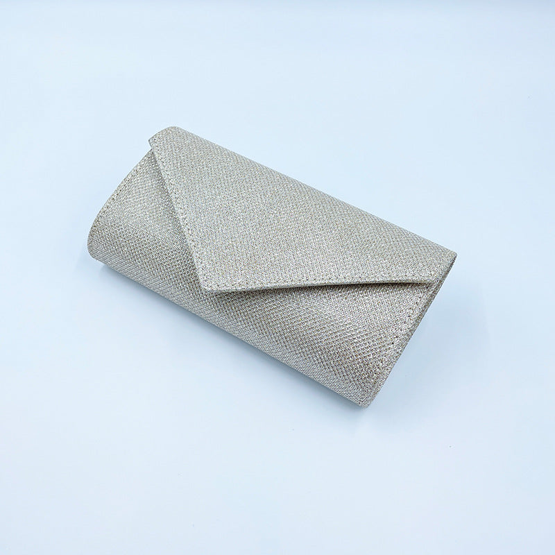 Stijlvolle Avondtas van Glanzend Materiaal – Clutch